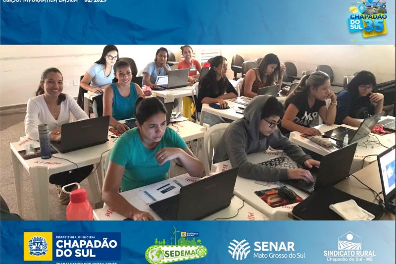 Curso gratuito de informática básica foi realizado pelo Plano Municipal de Qualificação e Gestão