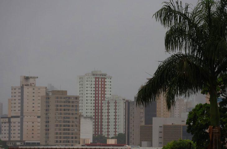 Avanço de frente fria oceânica causa instabilidade em Mato Grosso do Sul nesta sexta-feira