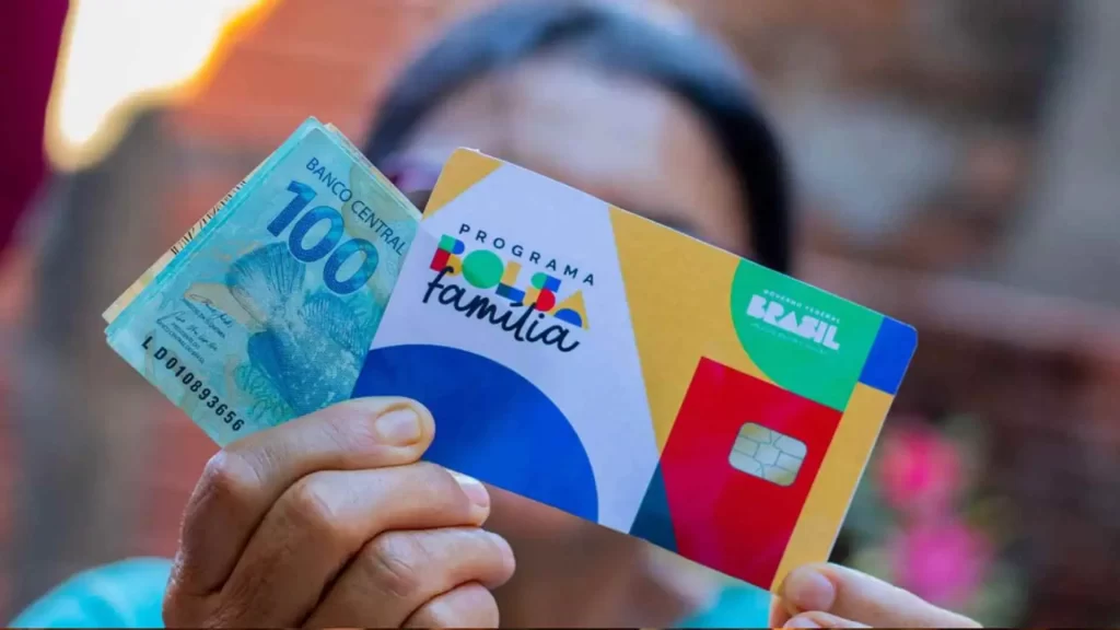 R$ 600 e acréscimo do Bolsa Família de maio começam a ser pagos nesta quinta; confira