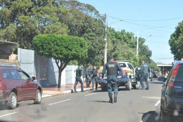 Suspeito de agredir idoso para roubar é alvejado e preso em Chapadão do Sul