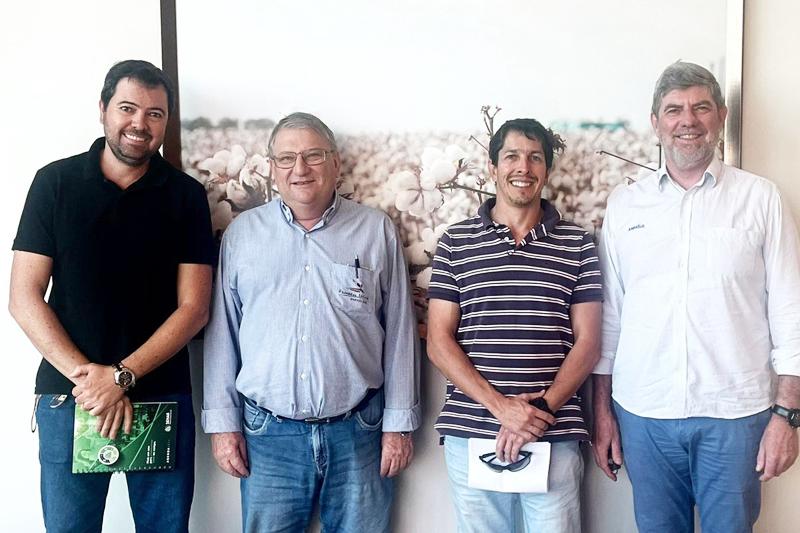 Reunião na Ampasul define data e contratação de banda para o 3º Agro Show