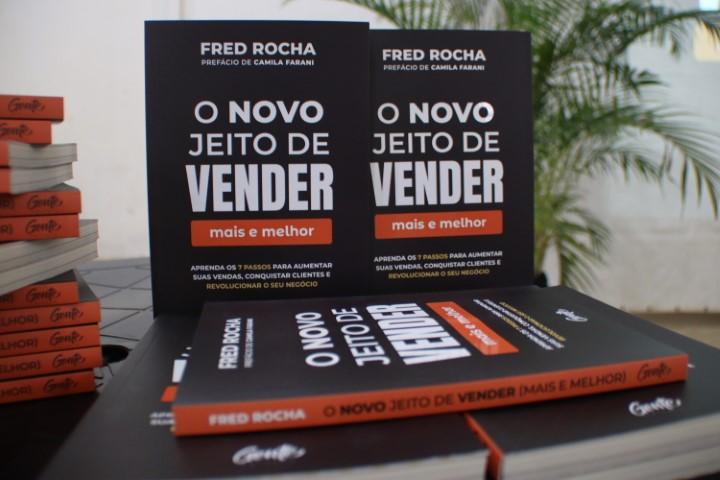 Palestra com Fred Rocha reúne quase 300 pessoas em Chapadão do Sul, veja as fotos