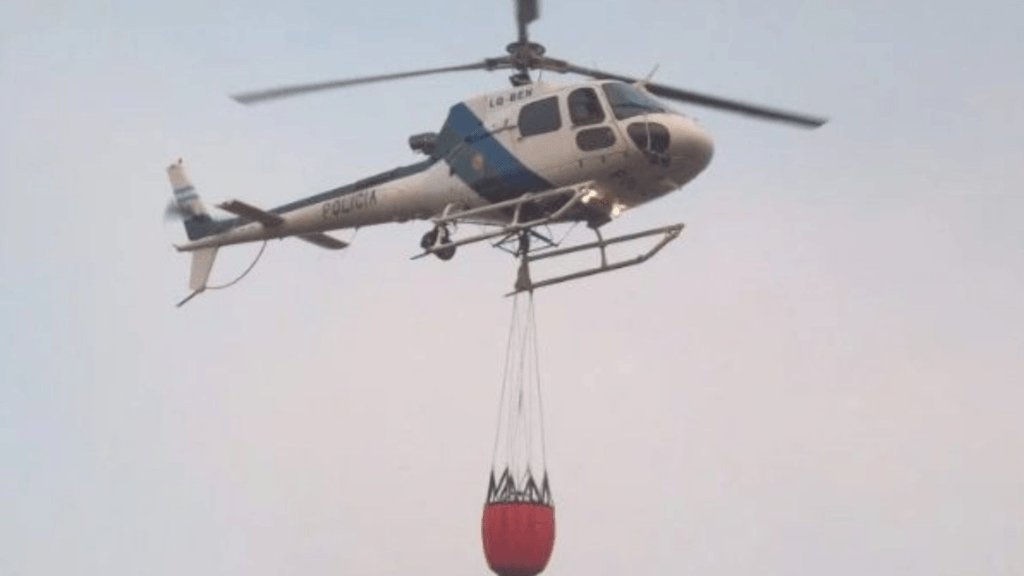 Governo do Estado envia helicóptero para ajudar controlar incêndio no Amazonas