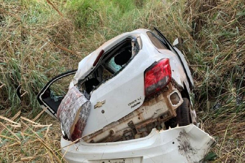 Quatro rapazes saem de Copa de Vôlei em MS e sofrem acidente de carro