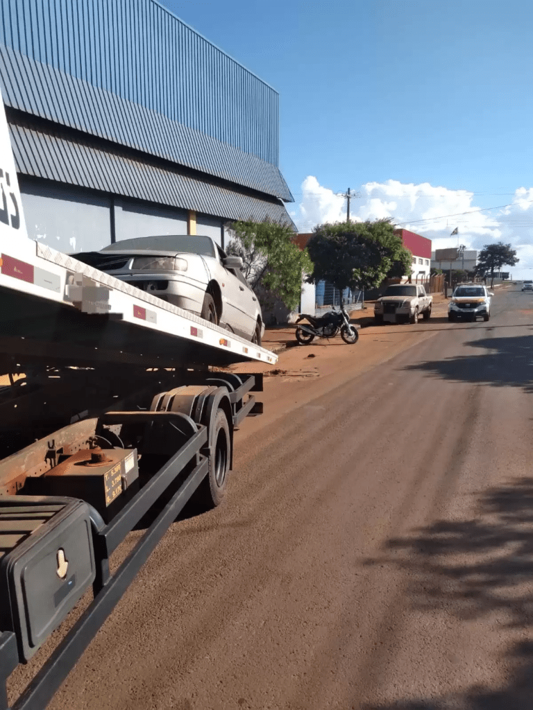 DEMUTRAN Inicia Remoção de Veículos em Estado de Abandono nas Vias Públicas