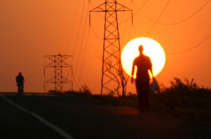 Última sexta-feira do ano será de muito calor em MS