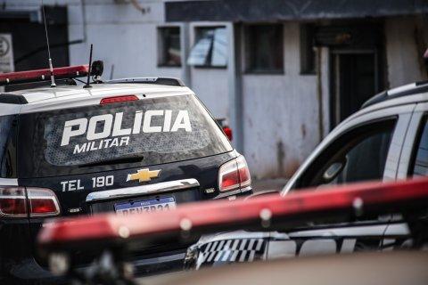 Pai corre e salva filho de homem que tentou ‘levar’ criança em mercado de Campo Grande