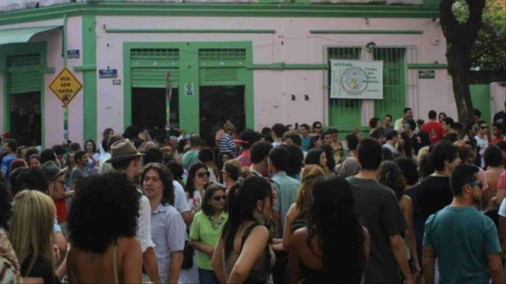 Carnaval em MS deve aumentar faturamento de bares e restaurantes em 15%