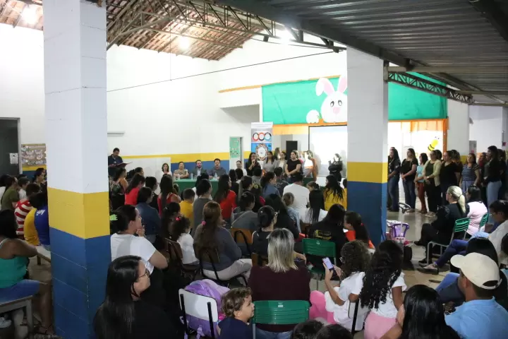 Prefeitura de Chapadão do Sul promove reunião com pais e apresenta projeto de Justiça Restaurativa nas escolas municipais