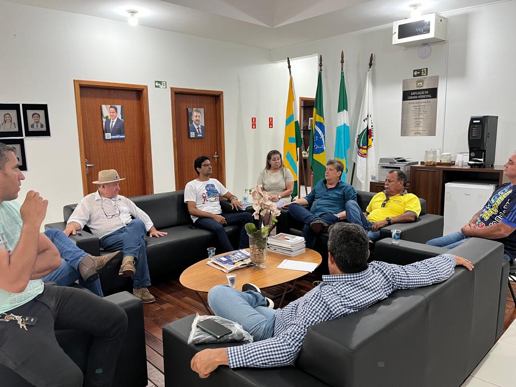 Pré-Candidato Walter Schlatter se reúne com Vereadores em bate papo produtivo