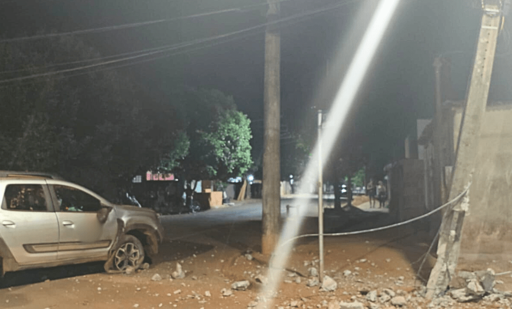 Homem colide com poste de energia em Chapadão do Sul