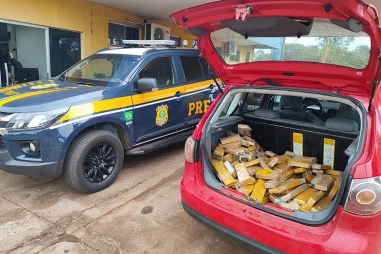 PRF apreende 98,3kg de maconha em Água Clara