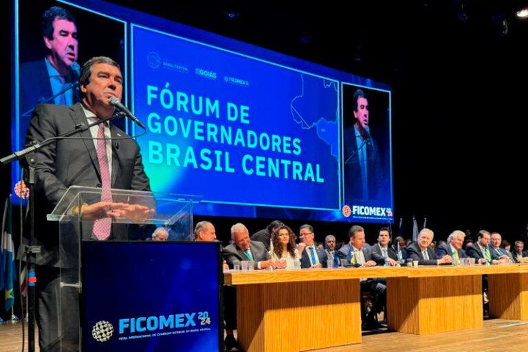 Eduardo Riedel participa do II Fórum de Governadores do Brasil Central