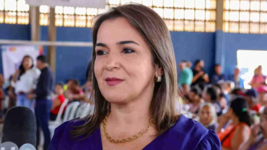 Com reforma administrativa, Adriane Lopes quer reduzir 30% dos custos da Prefeitura