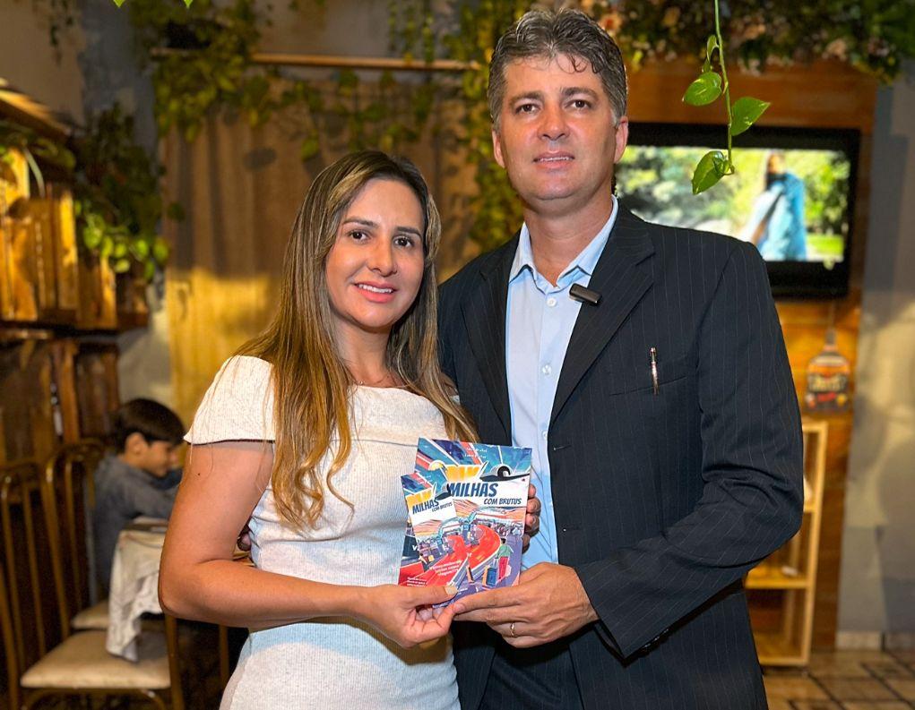 Lançamento do Livro Milhas com Brutus aconteceu em Chapadão do Sul