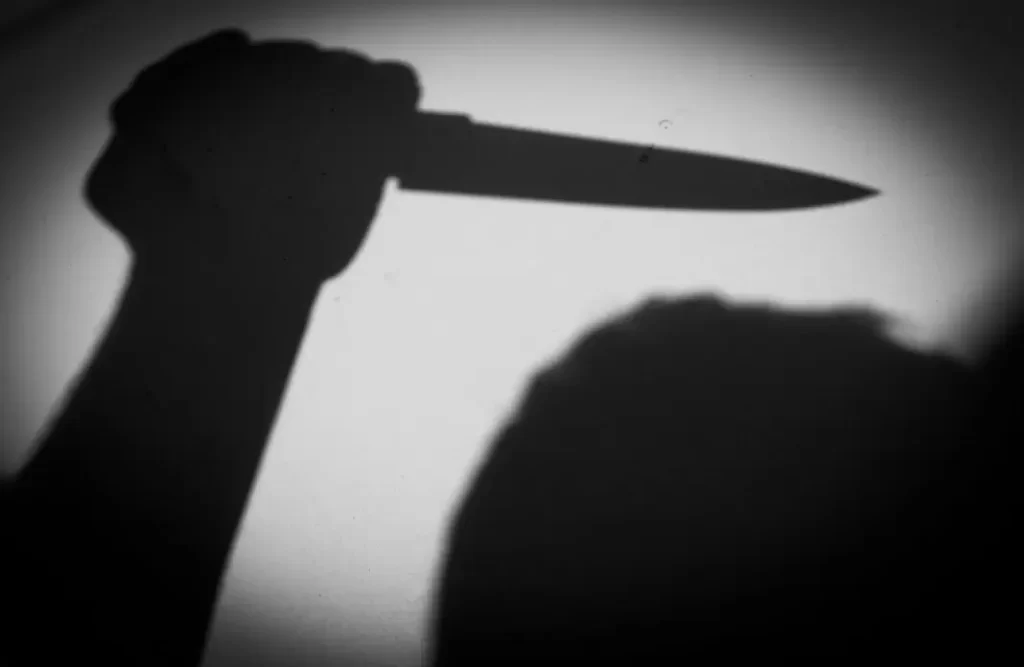 Homem fica com as vísceras expostas após ser esfaqueado em Chapadão do Sul