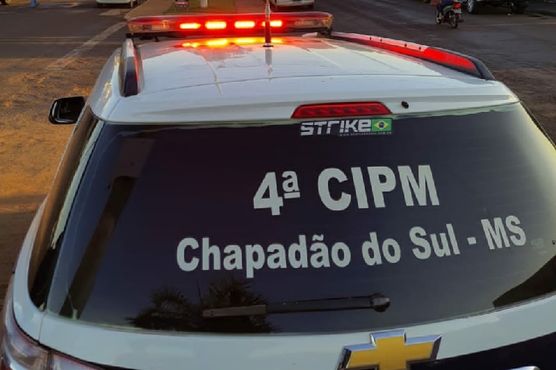 Homem é esfaqueado no centro de Chapadão do Sul
