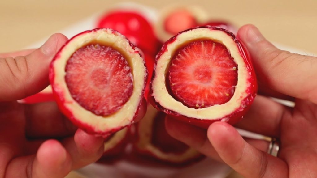 Morango do Amor: preço da fruta sobe 35% e 20 mil bandejas são vendidas em 1 dia no Ceasa-MS