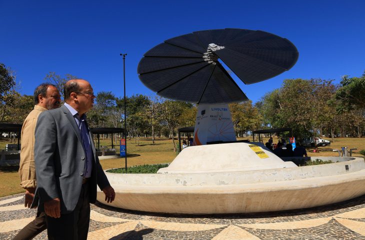 Energia limpa e inovação: Agems e Energisa reinauguram Flor Solar no Parque das Nações Indígenas