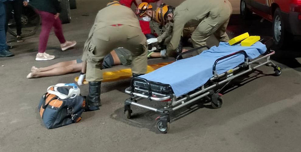 Atropelamento na Rua 25 deixa vítima inconsciente