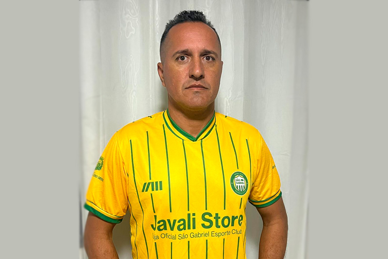 Rodrigo Azevedo da Serc está no comando do São Gabriel do Oeste para o Estadual Série B