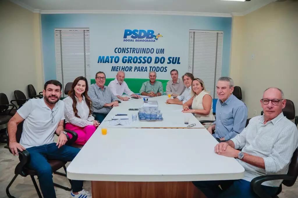 Após 30 anos, Azambuja passa bastão no PSDB e fecha oficialmente ciclo