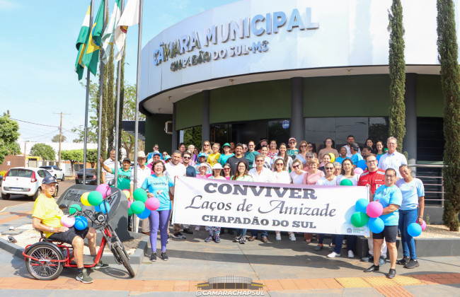 Vereadores participam da abertura da Semana do Idoso em Chapadão do Sul