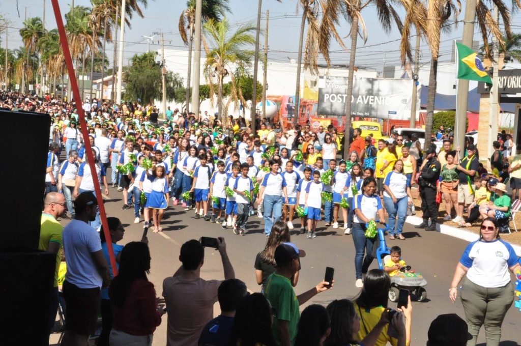 Chapadão do Sul resgata o desfile cívico de 7 de Setembro após décadas