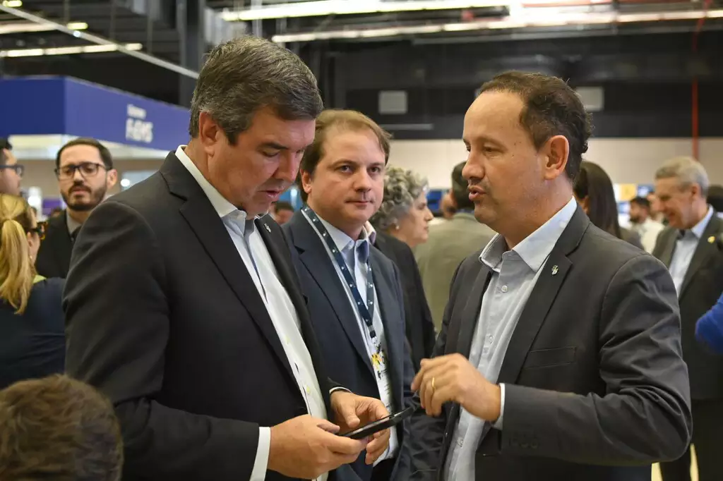 Eduardo Rocha deixa Casa Civil e Walter Carneiro deve assumir pasta esta semana