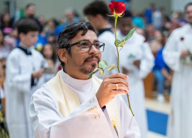 Padre é vítima de latrocínio em MS; corpo foi encontrado enrolado em tapete