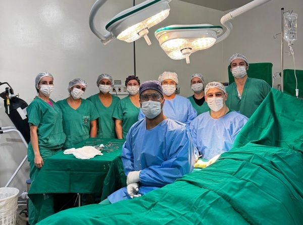 Domingo foi marcado por mutirão de 16 cirurgias ortopédicas no Hospital Municipal