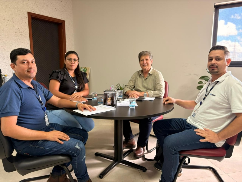 Prefeito Walter Schlatter recebe agentes de Pesquisa e Mapeamento do IBGE para dialogar sobre levantamento da produção agrícola