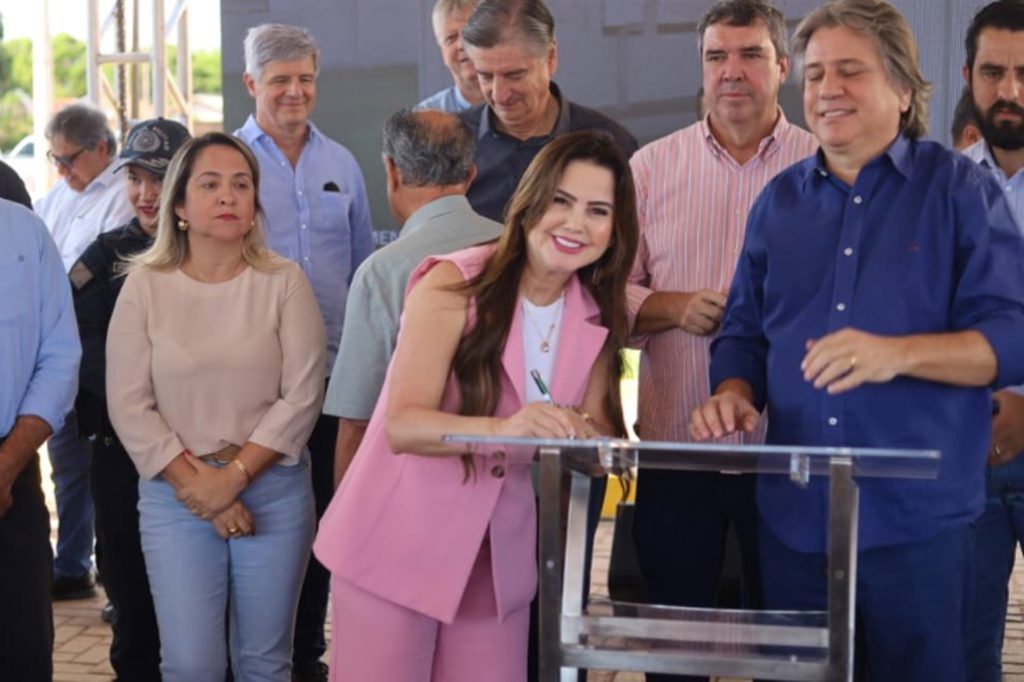 Mara Caseiro acompanha entregas e articula avanços em cinco municípios de MS