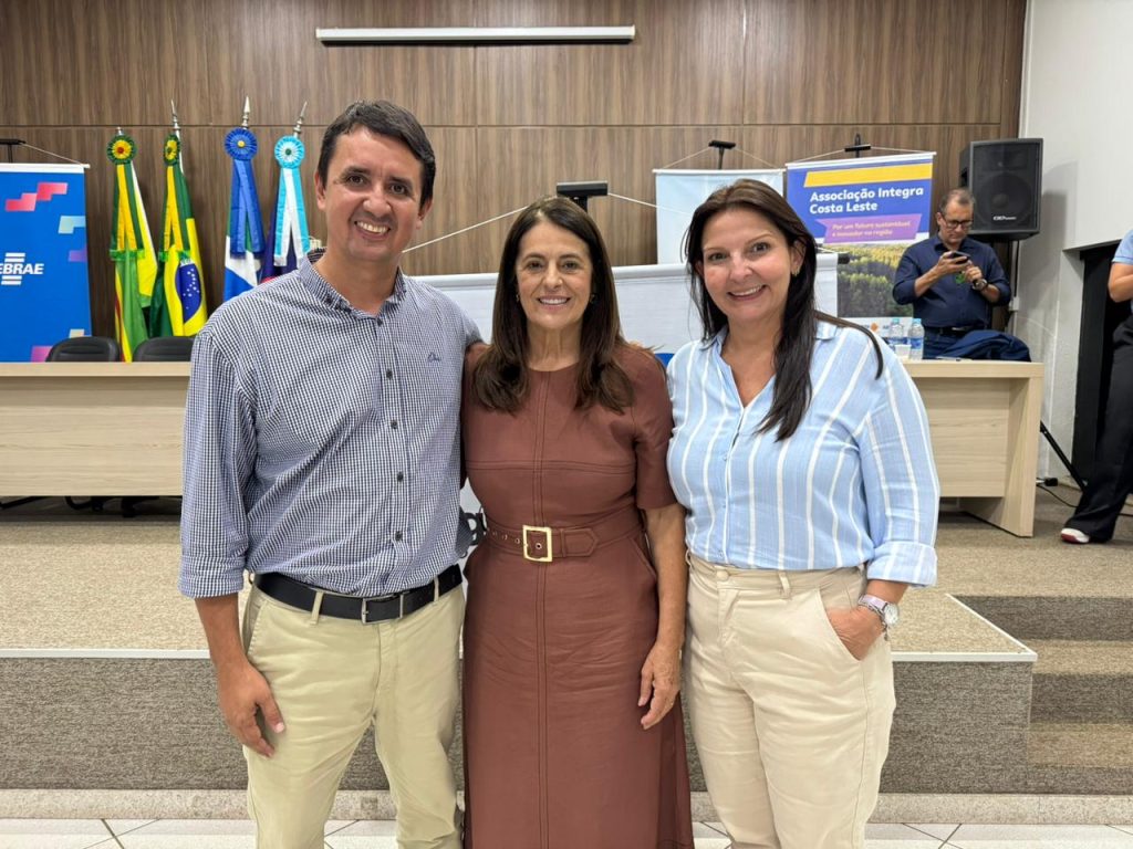 Prefeito Rodrigo Freitas e vice-prefeita Sumara Leal participam do II Conexão Regional – Integra Costa Leste