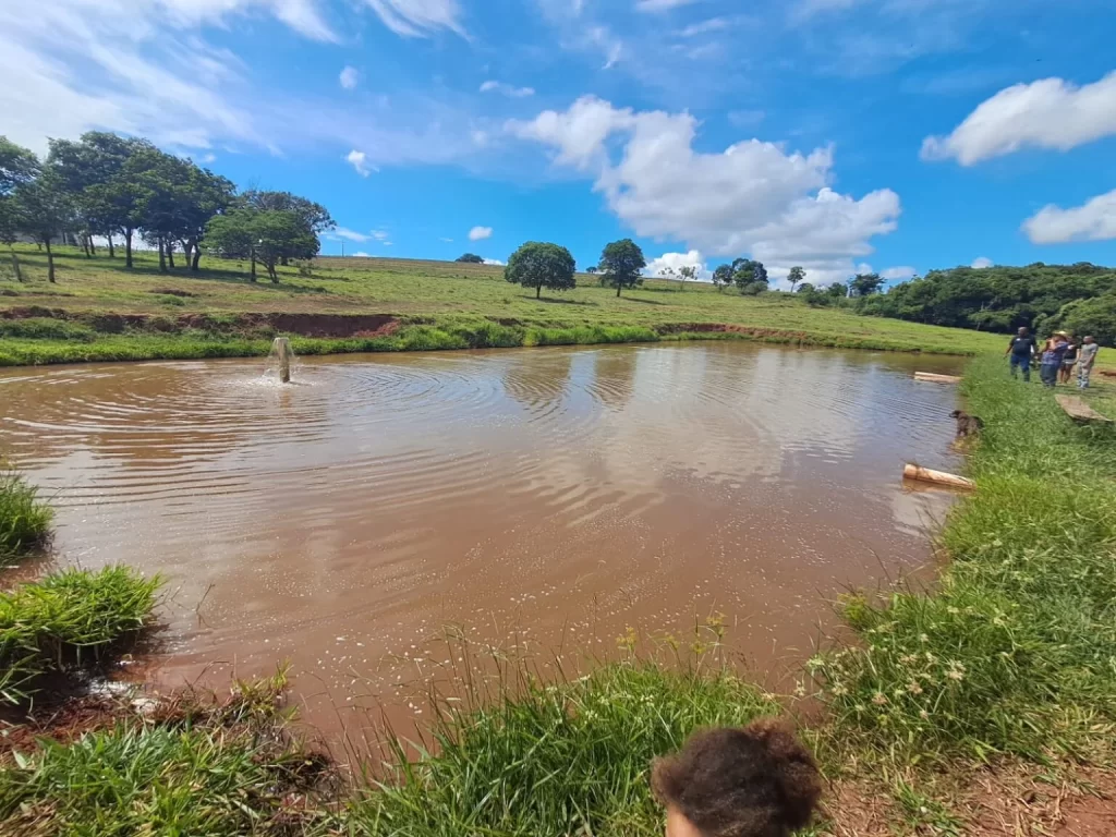 SEMEAGRO : Acompanha implantação de sistema integrado de piscicultura e horticultura Cassilândia