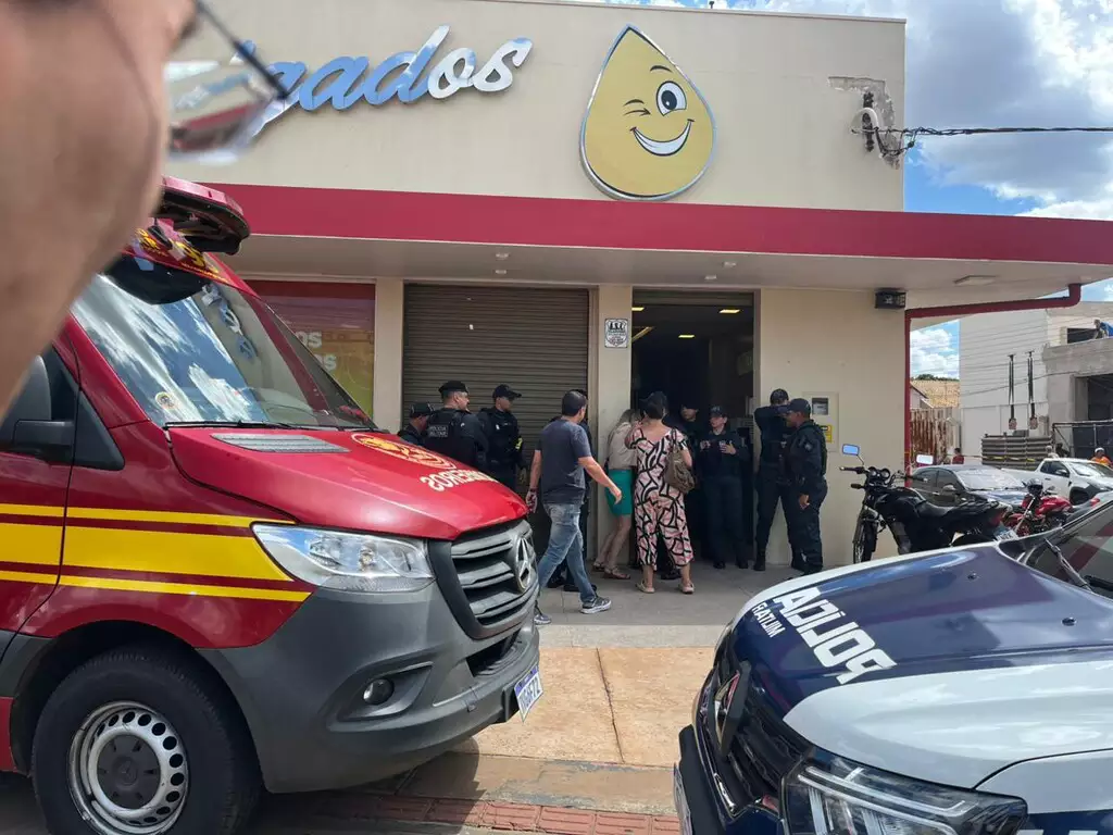 Ex de homem que matou patrão tenta tirar a própria vida