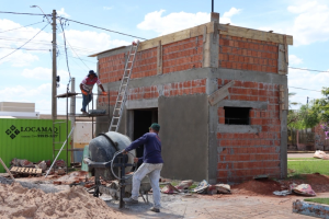Banheiro da Praça Asa Branca de Chapadão do Sul segue com obras em ritmo acelerado