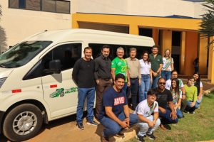 Município entrega van 0 km para fortalecer ações da Secretaria de Esporte