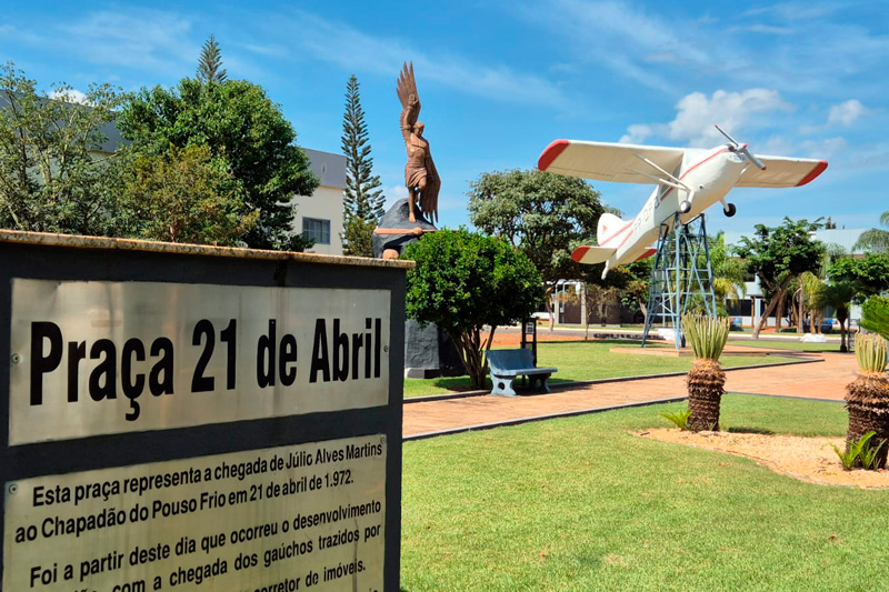 Praça 21 de Abril e o que ela representa para Chapadão do Sul
