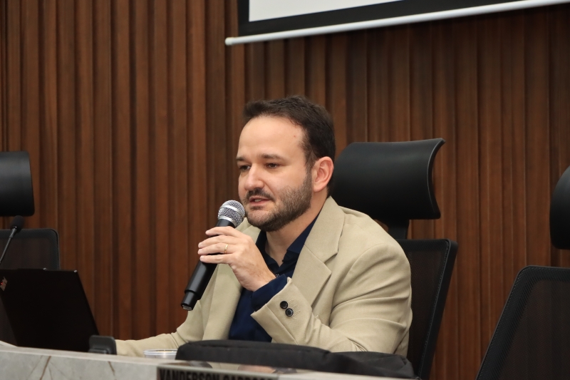 ECA Digital reúne profissionais para debate sobre proteção infanto-juvenil