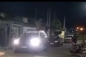 Homem tenta atacar pai idoso com faca e morre baleado pela polícia