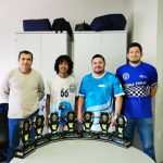 Secretário de Esporte e adjunto receberam troféus conquistados na Liga Handebol de Integração