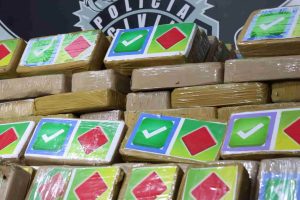 ‘Ele trabalha com os caras’: áudio revela como policiais da Denar aliciaram traficante
