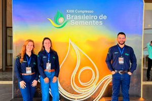 Fundação Chapadão aprimora seus conhecimentos no setor de sementes ao participar de congresso em Foz do Iguaçu