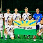 Jogos dos Servidores Públicos Municipais começam com futebol society e prefeito Walter em campo