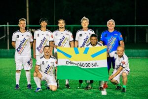 Jogos dos Servidores Públicos Municipais começam com futebol society e prefeito Walter em campo